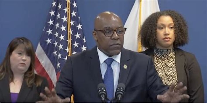
Over 1,900 minors abused in Illinois, Attorney General Kwame Raoul accuses Catholic clergy 